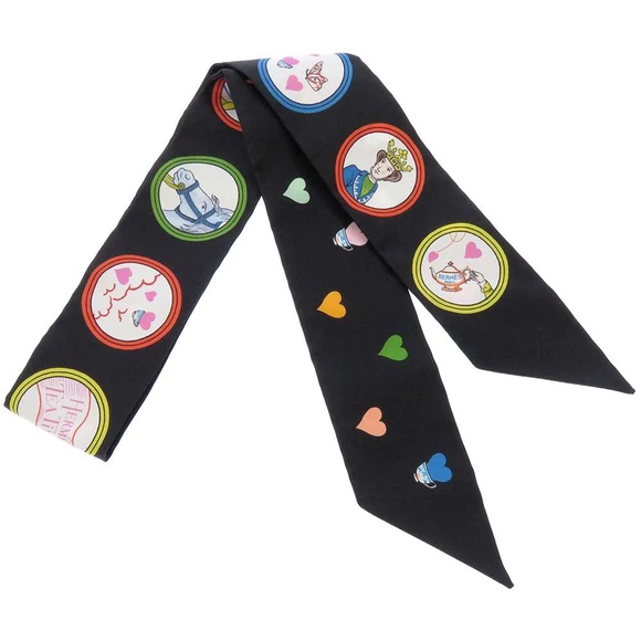 Hermes Tea Time Twilly noir black in heart-shaped box - Picture 2 of 4